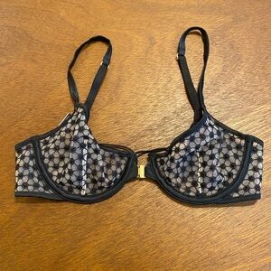 Victoria Secret Mesh Lace Lingerie - 32C